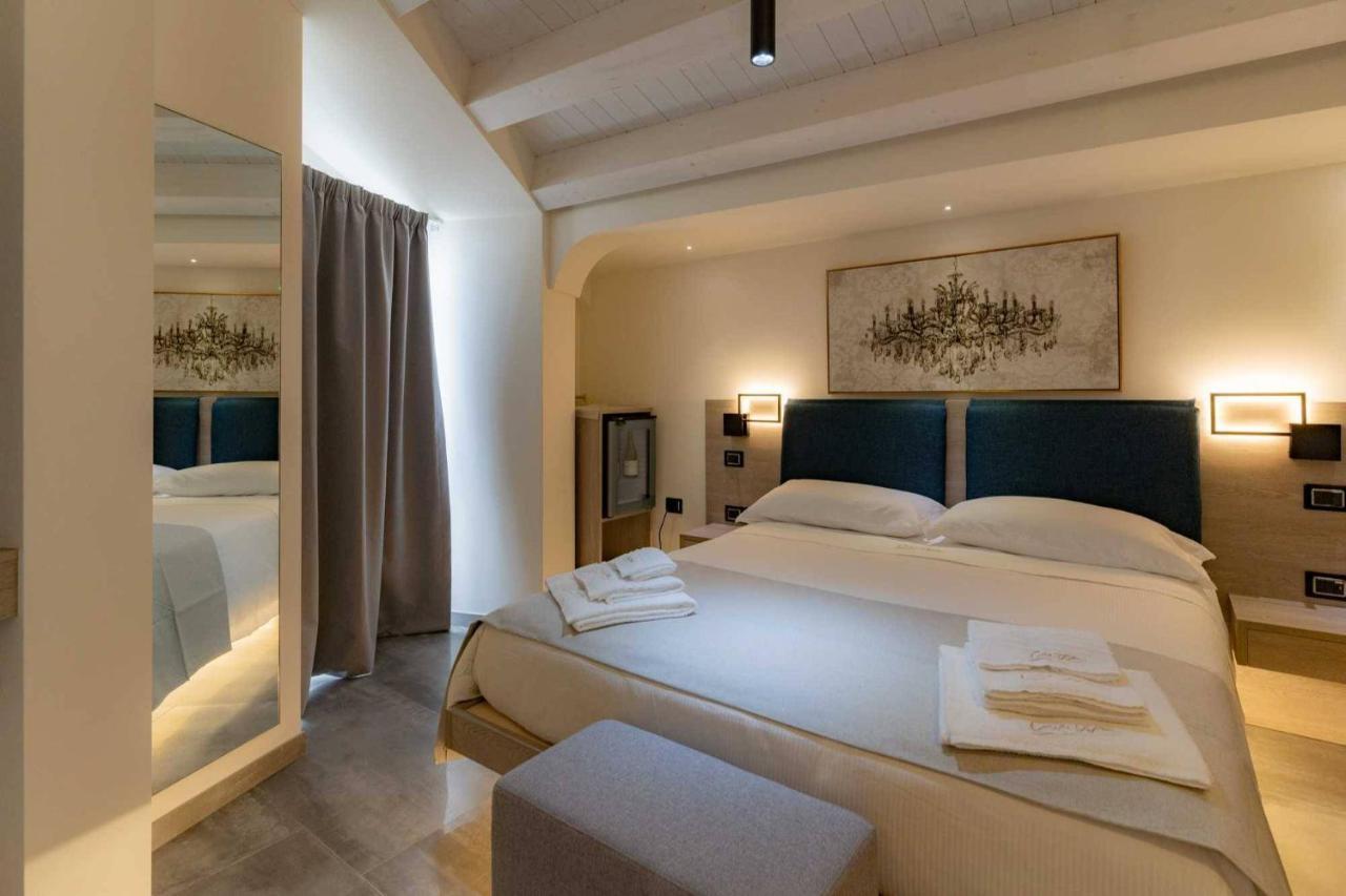 Carizza Rooms Pozzallo Esterno foto