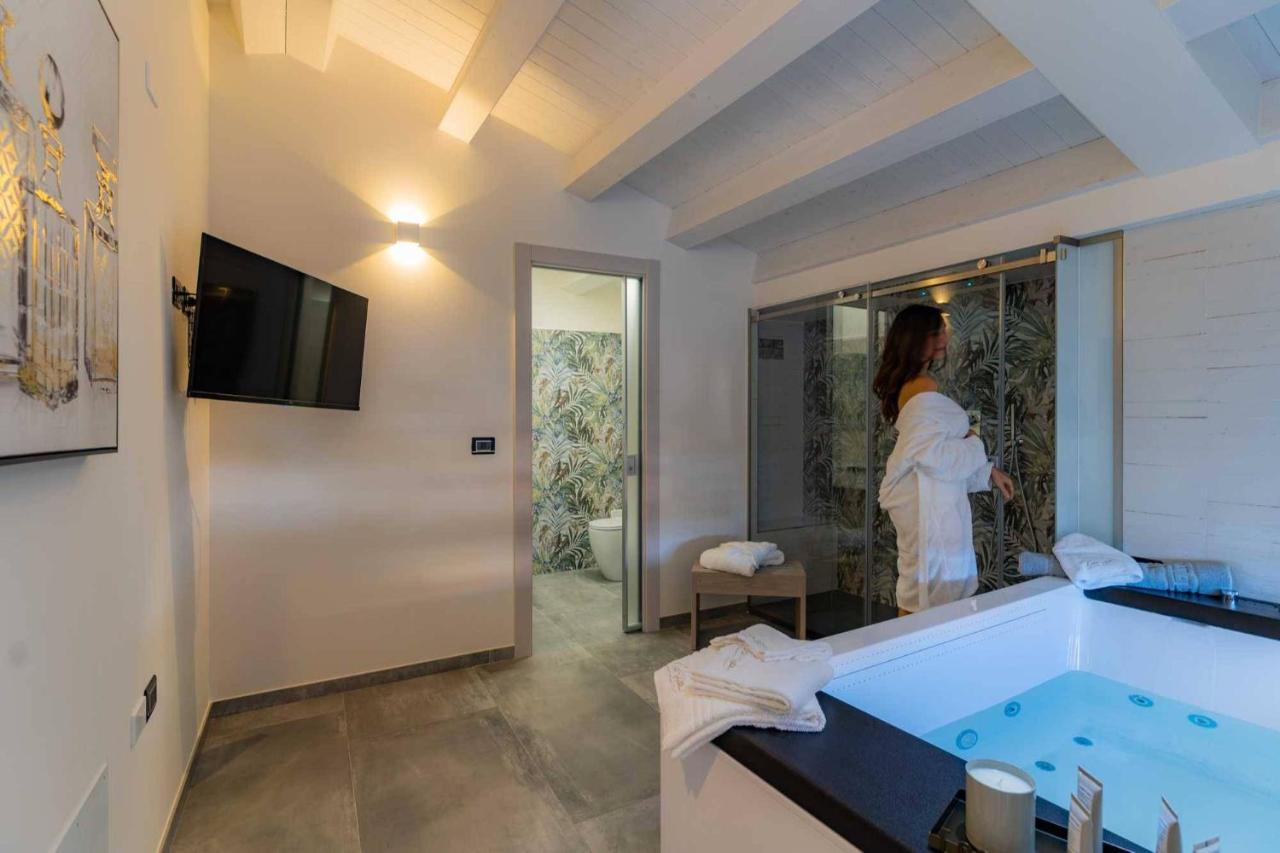 Carizza Rooms Pozzallo Esterno foto